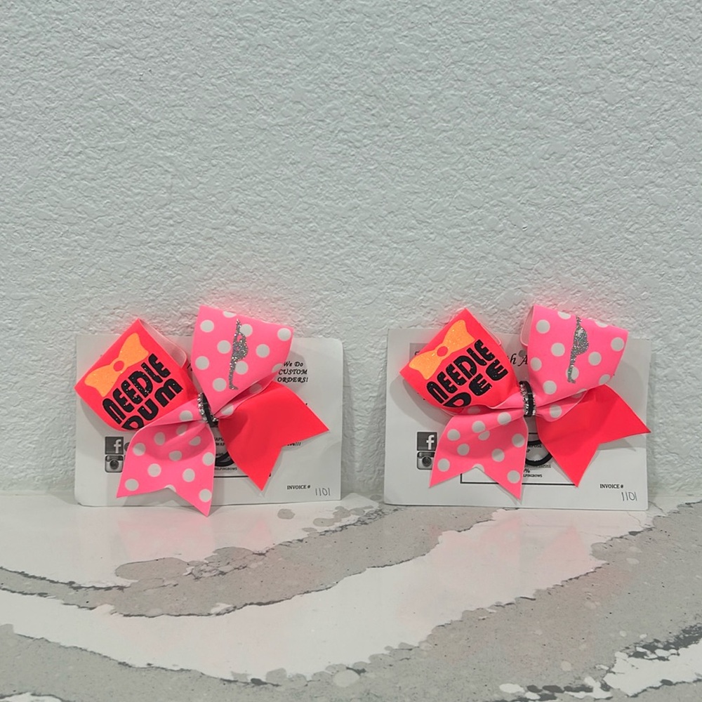 Matching Set Of Cheer Bows